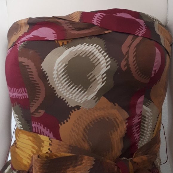 BCBG MaxAzria | Strapless Cotton Dress - Picture 5 of 13